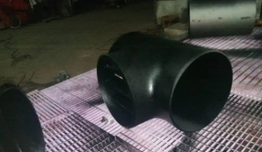 تركيبات بعقب ASME / ANSI B16.9 Barred Tee ASTM / UNS Monel K-500 8 "x 8" Sch80 N05500
