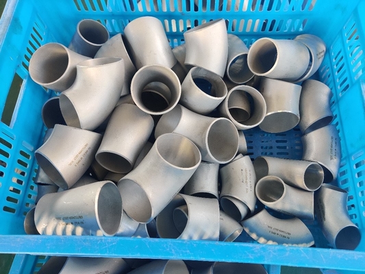 TOBO 8&quot; انحناء حثي ساخن 22.5 درجة، Sch 40، 3D ASTM A106 Gr. B الكوع