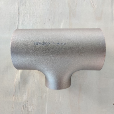 ASME B16.9 لحام المؤخرة متساوية / تقليل Tee الأحجام المتغيرة تتراوح من NPS1/2 "-60" تسليم سريع MOQ منخفض مادة قابلة للتخصيص مثل الفولاذ الكربوني الفولاذ المقاوم للصدأ