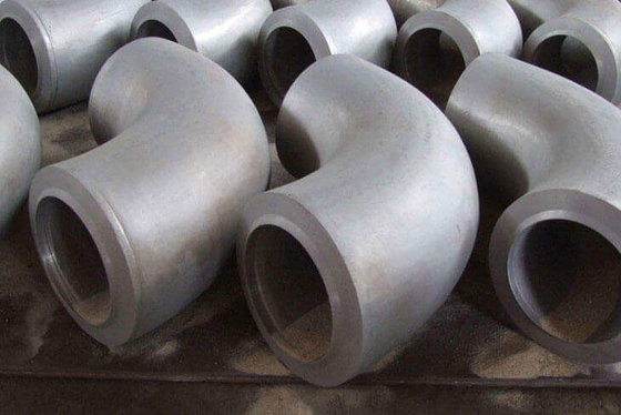 Astm الكربون الصلب A335 P11 P22 P91 مواسير الكوع الفولاذية غير الملحومة 273 X 12.7mm ملحومة الانحناء سبائك الصلب أنبوب الكوع