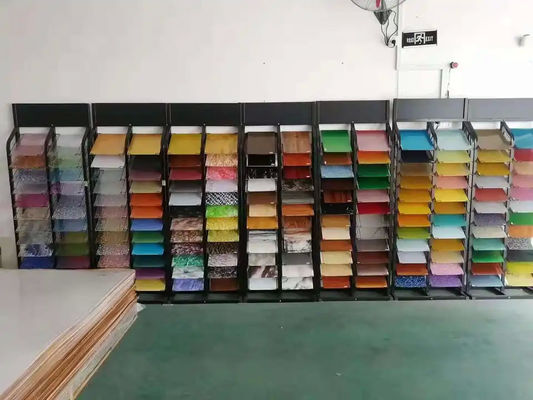 لوح أكريليك مصبوب مقاوم للأشعة فوق البنفسجية GB / T 7134 لوح أكريليك مصبوب ذو عرض مخصص قياسي للعرض