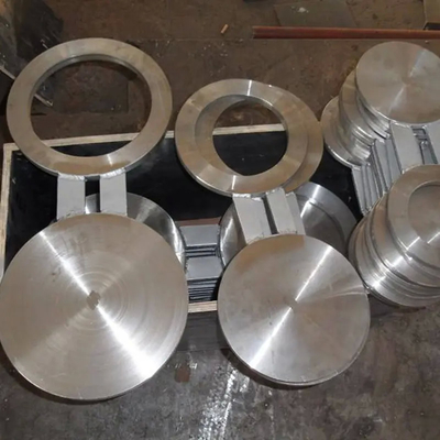 ANSI B16.48 A105 حجم DN15-DN3000 الكربون / الفولاذ المقاوم للصدأ الشكل 8 Spectacle Spade Blind Pipe Flange