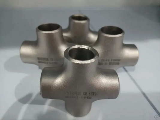 ASME B16.9 نظام أنابيب النفط المائية المتقاطعة المعدلة المادة NPS 1/2 "-48" Sch5s-Sch180