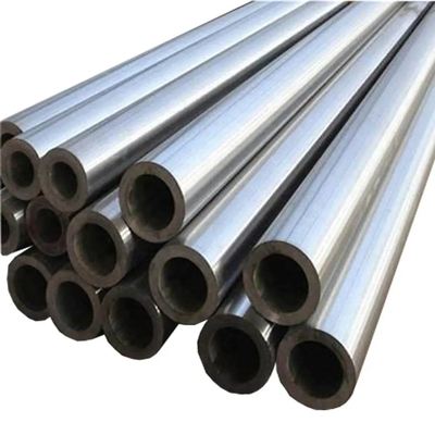 أنبوب الغلاية ذو الضغط العالي من الصلب الكرومولي AISI 4130 بدون خيوط 6''' Sch40 Sch80 مطاط ساخن