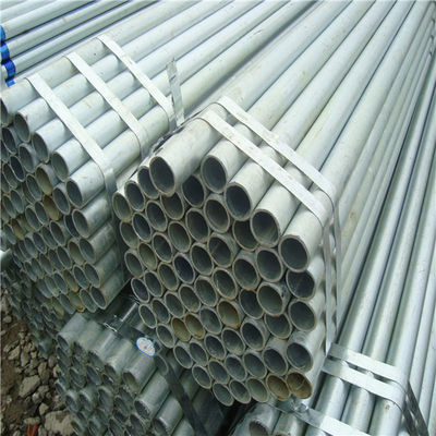 أنبوب معدني ساخن 10.97mm سمك أنبوب معدني من الفولاذ مناسب للمشاريع البناءية والصناعية