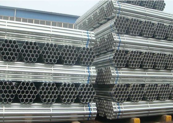 أنبوب معدني ساخن 10.97mm سمك أنبوب معدني من الفولاذ مناسب للمشاريع البناءية والصناعية
