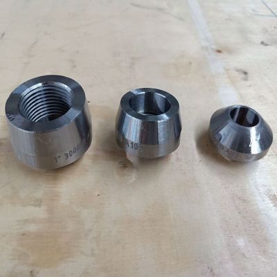 لحام بعقب ASTM A234 WP11 مواسير فولاذية من سبيكة لحام مواسير لربط الأنابيب
