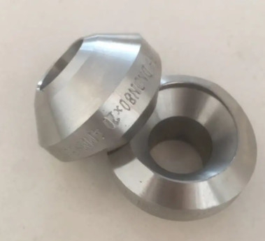 Weldolet ، القطر: 30 "x2" ، Sch: S-STD / S-STD Ends: BW ، المادة: Forged-ASTM A105 -.