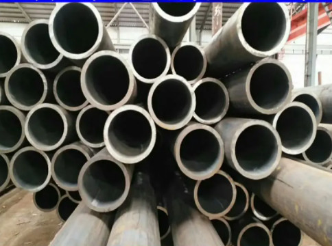 سبائك الصلب AISI / SATM A213 T92 أنابيب غير ملحومة OD 260 مم Sch60s