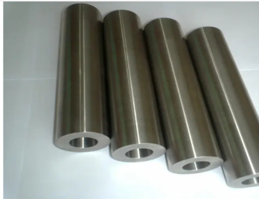 سبائك الصلب CuNi 9010 ASTM B467 أنابيب غير ملحومة قطرها 20 "Sch40s