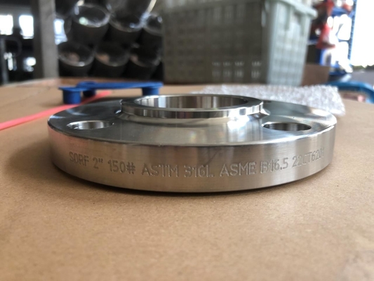 ASME B16.5 Slip-On Flange RF A105 A182 الفولاذ الكربوني الفولاذ المقاوم للصدأ NPS 1/2 