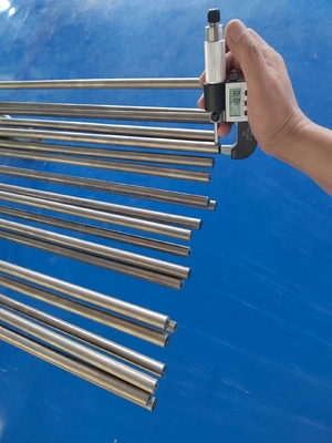 سلس سبائك الصلب Inconel 625 الأنابيب ASME B36.19 1 1/2 