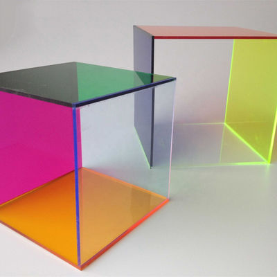 أكريليك عالي الوضوح 1220 * 2440 مم 1.56 م * 3.05 م ، 2.05 م * 3.05 م 3 مم 100٪ مادة جديدة ورقة أكريليك Pmma