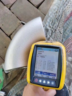 304 الفولاذ المقاوم للصدأ الكوع درج درابزين الكوع 90 درجة الكوع الصناعية الملحومة تركيبات الكوع الصحية