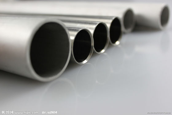 أنبوب فولاذي بقطر صغير مخصص الدائرة الخارجية 10 مم 5 مم سمك الجدار 2.5 مم أنبوب حديد مجوف الكربون الصلب جولة سلس