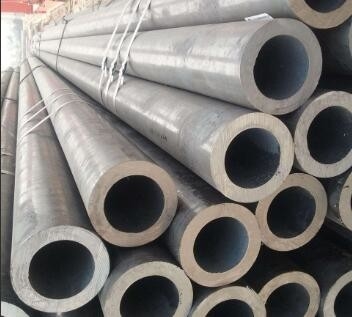 سبائك غير ملحومة ASTM / UNS N08800 أنابيب الصلب UNS S31803 القطر الخارجي 24 